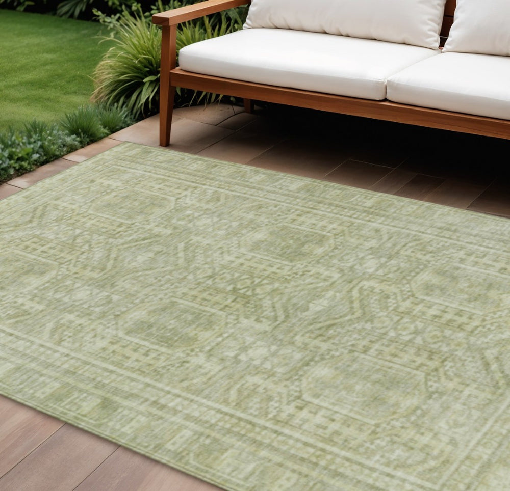 HomeRoots 10' Geometric Sage and Ivory Washable Area Rug – Durable Indoor/Outdoor Style for Modern Spaces! 625935