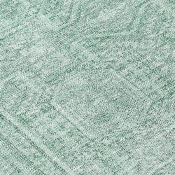 HomeRoots 8' Teal Blue & Aqua Round Geometric Area Rug – Durable, Washable, Perfect for Indoor/Outdoor Use! 625944