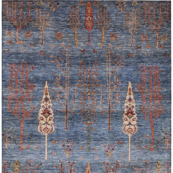 HomeRoots 5' Blue and Rust Floral Area Rug - Durable, Washable, Stylish for Indoor & Outdoor Spaces, 5'x8' 625991