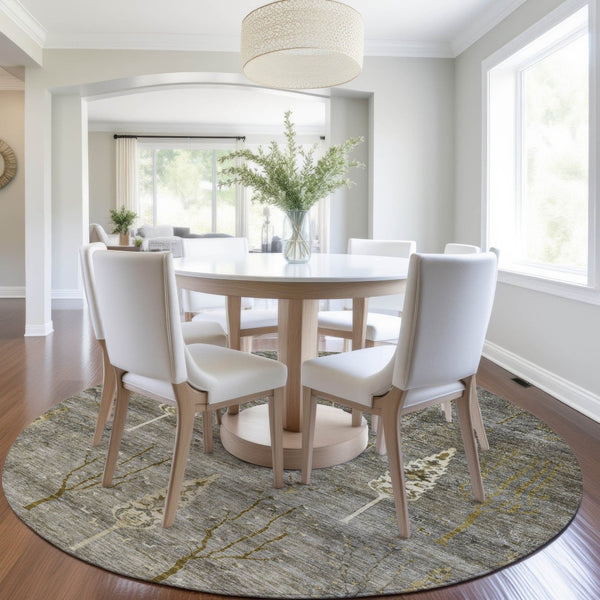 HomeRoots 8' Round Floral Pewter and Gold Area Rug - Washable, Durable, Indoor/Outdoor Charm for Any Space 625998