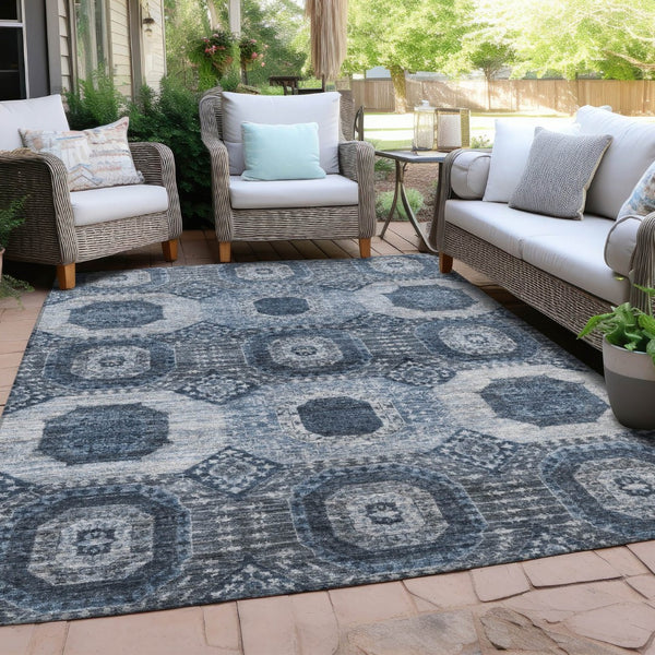 HomeRoots 5' Blue and Ivory Medallion Washable Area Rug - Durable, Stylish for Indoor & Outdoor Use, 5x8 Feet 626099