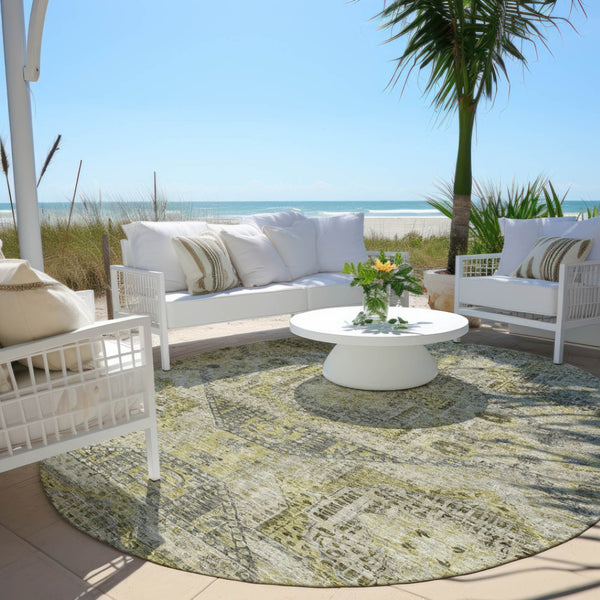 HomeRoots 8' Khaki and Gray Round Moroccan Rug - Stylish, Washable Indoor-Outdoor Area Rug for Any Space 626178