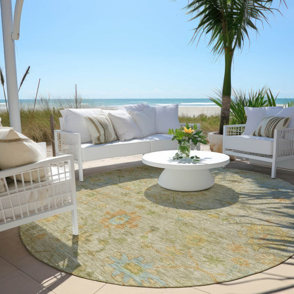 HomeRoots 8' Round Floral Area Rug in Khaki & Beige - Washable, Stain-Resistant Design for Indoor/Outdoor Use 626226