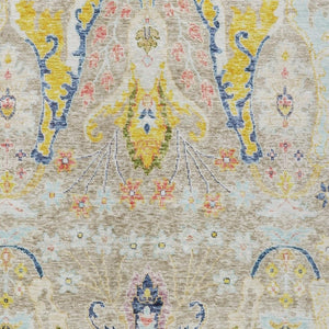 HomeRoots 9' Indoor/Outdoor Washable Floral Area Rug in Beige, Gold & Fern Green – Perfect for High-Traffic Spaces 626270