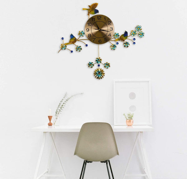 Homeroots 24" Stunning Blue Green Gold Floral Metal Wall Clock - Silent Pendulum Design For Timeless Elegance   626367