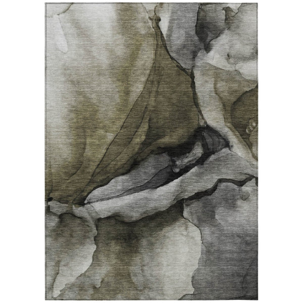 HomeRoots 5' Gray and Silver Abstract Indoor Outdoor Area Rug - Stylish, Washable, Durable for Modern Spaces 5' X 8' 626471