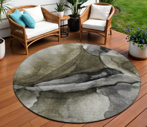HomeRoots 5' Gray and Silver Abstract Indoor Outdoor Area Rug - Stylish, Washable, Durable for Modern Spaces 8' Round 626472