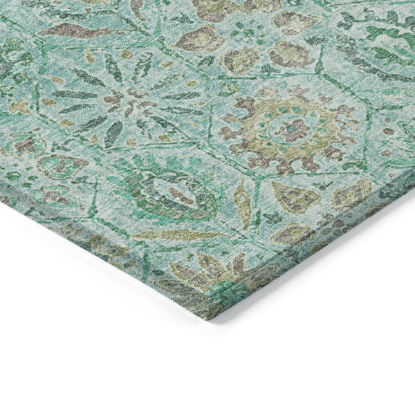 HomeRoots 5' Aqua and Beige Floral Area Rug – Durable, Washable Indoor Outdoor Design for High-Traffic Spaces 8' Round 626490
