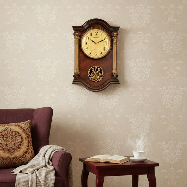 HomeRoots 15" Elegant Brown and Gold Resin Silent Analog Wall Clock - Timeless Décor for Any Space 626557