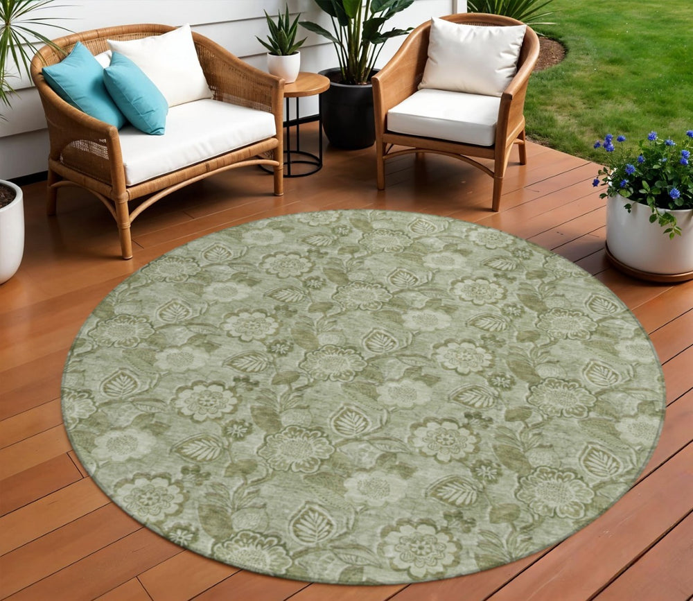 HomeRoots 5' Timeless Floral Area Rug in Artichoke and Fern Green - Durable, Washable for Indoor & Outdoor Use 8' Round 626584