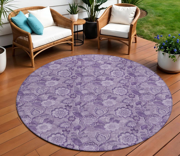 HomeRoots 5' Vibrant Floral Washable Area Rug for Indoor and Outdoor Spaces - Perfect for High-Traffic Homes! 8' Round 626620