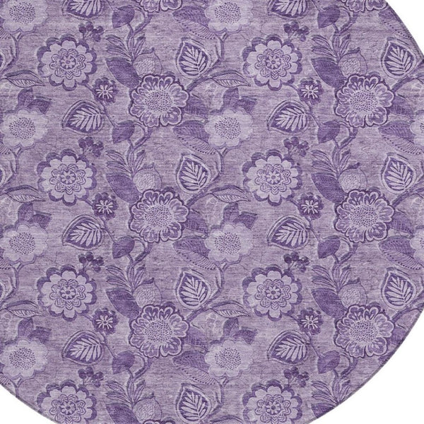 HomeRoots 5' Vibrant Floral Washable Area Rug for Indoor and Outdoor Spaces - Perfect for High-Traffic Homes! 8' Round 626620