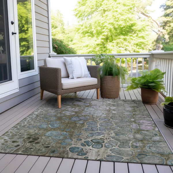HomeRoots 5' Brown and Gray Abstract Washable Area Rug - Durable, Stylish, Perfect for Indoor and Outdoor Spaces 8' X 10' 626657