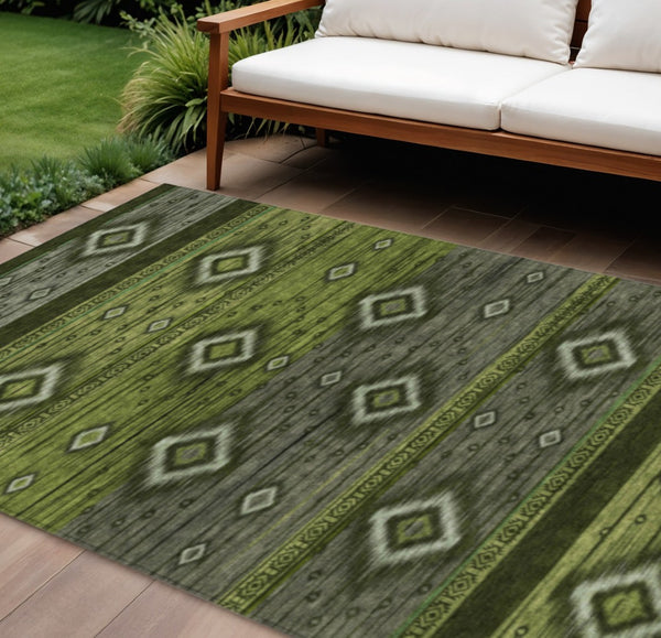 HomeRoots 5' Tribal Area Rug in Artichoke Green, Gray & Fern Green - Durable, Washable for Indoor & Outdoor Use 8' X 10' 626729