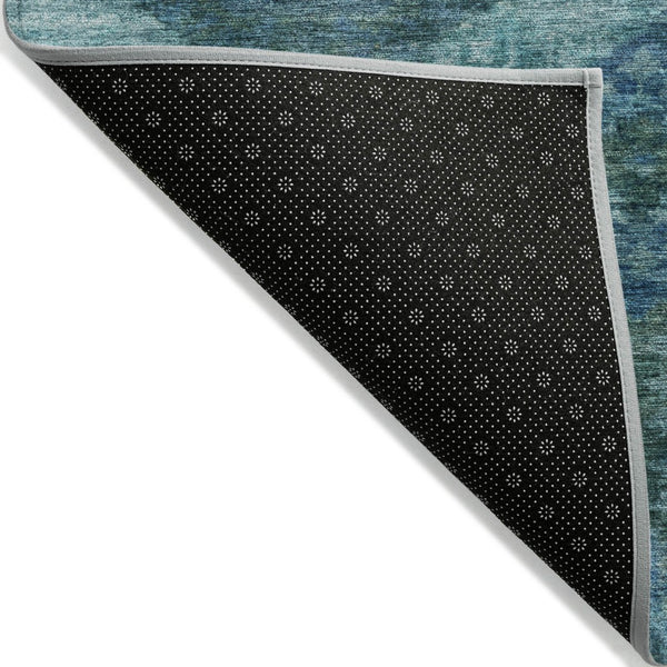 HomeRoots 5' Blue and Ivory Medallion Area Rug - Stylish, Washable, Durable for Indoor and Outdoor Spaces 8' Round 626758