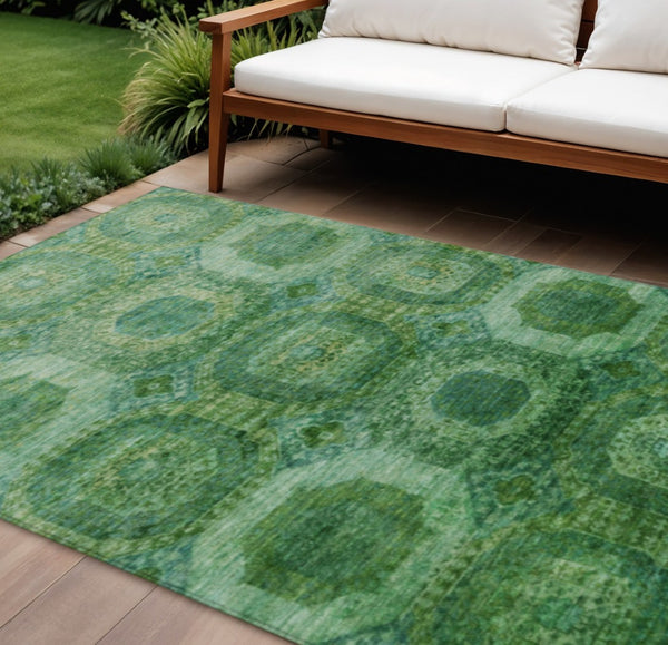 HomeRoots 5' Emerald Medallion Washable Indoor Outdoor Area Rug - Durable, Elegant, and Easy-Care Design 9' X 12' 626766