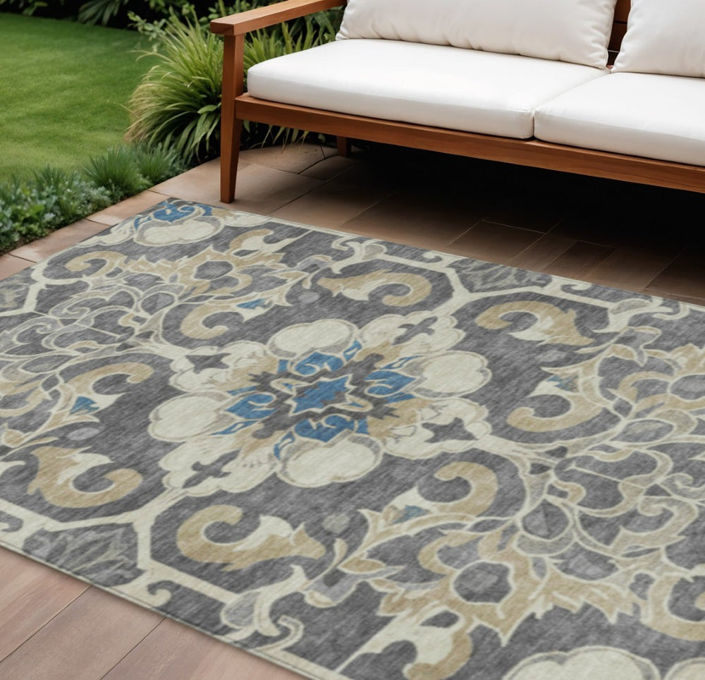HomeRoots 5' Elegant Beige and Charcoal Damask Area Rug for Indoor and Outdoor Use, Machine Washable Design 8' X 10' 626874
