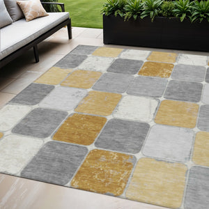 HomeRoots 5' Gold and Gray Geometric Indoor Outdoor Area Rug - Stylish, Washable, and Stain-Resistant Solution 5' X 8' 626937
