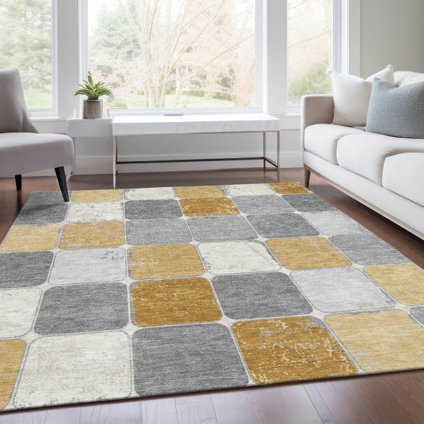 HomeRoots 5' Gold and Gray Geometric Indoor Outdoor Area Rug - Stylish, Washable, and Stain-Resistant Solution 5' X 8' 626937