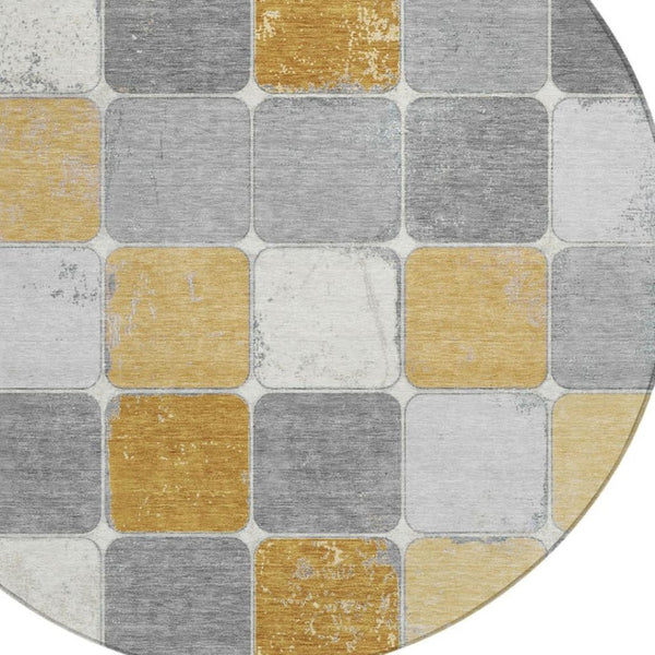 HomeRoots 5' Gold and Gray Geometric Indoor Outdoor Area Rug - Stylish, Washable, and Stain-Resistant Solution 8' Round 626938