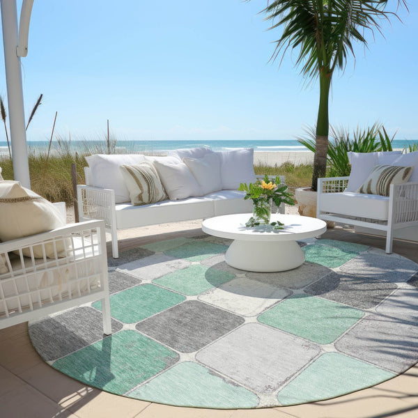 HomeRoots 5' Modern Mint Green and Gray Geometric Washable Area Rug for Indoor and Outdoor Durability 8' Round 626944