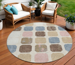 HomeRoots 5' Versatile Indoor Outdoor Area Rug with Geometric Design in Linen Ivory and Denim Blue Style 8' Round 627028
