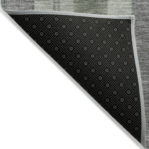 HomeRoots 5' Durable Green and Gray Striped Washable Area Rug for Indoor and Outdoor High-Traffic Spaces 8' Round 627094