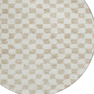 HomeRoots 5' Beige and Ivory Geometric Indoor-Outdoor Area Rug - Stylish, Durable, and Machine Washable Design 8' Round 627184