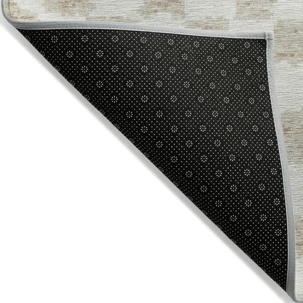 HomeRoots 5' Beige and Ivory Geometric Indoor-Outdoor Area Rug - Stylish, Durable, and Machine Washable Design 10' X 14' 627187