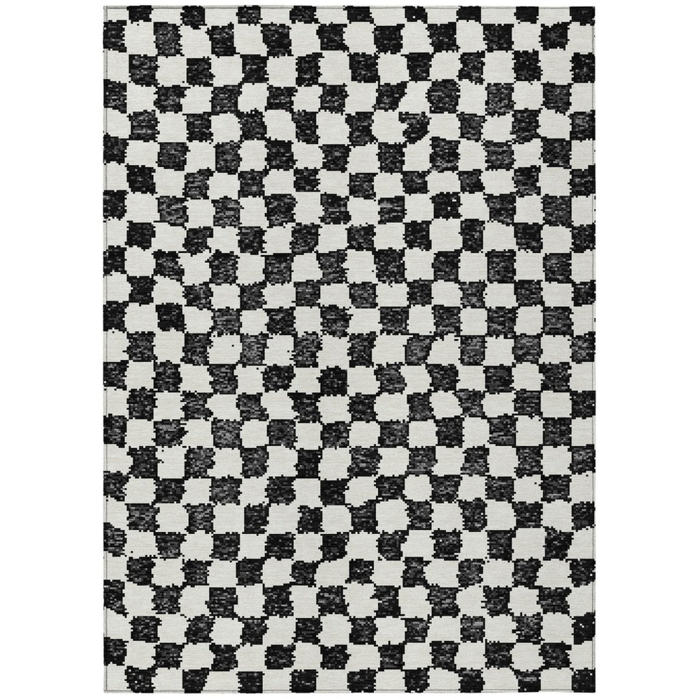 HomeRoots 5' Black and Ivory Geometric Area Rug – Durable, Washable, Perfect for Indoor and Outdoor Spaces 5' X 8' 627189