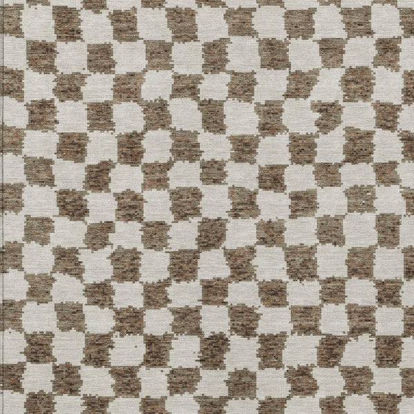 HomeRoots 5' Brown and Ivory Geometric Indoor Outdoor Area Rug - Stylish, Washable, and Durable for All Spaces 8' X 10' 627197