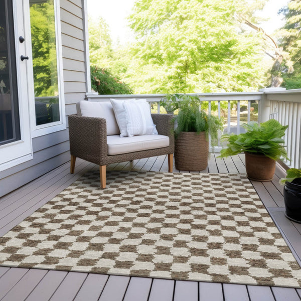 HomeRoots 5' Brown and Ivory Geometric Indoor Outdoor Area Rug - Stylish, Washable, and Durable for All Spaces 9' X 12' 627198