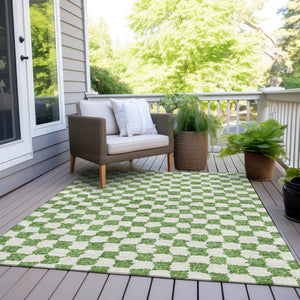 HomeRoots 5' Green and Ivory Geometric Area Rug - Stylish, Washable, Durable for Indoor and Outdoor Spaces 8' X 10' 627203