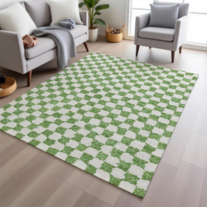 HomeRoots 5' Green and Ivory Geometric Area Rug - Stylish, Washable, Durable for Indoor and Outdoor Spaces 9' X 12' 627204