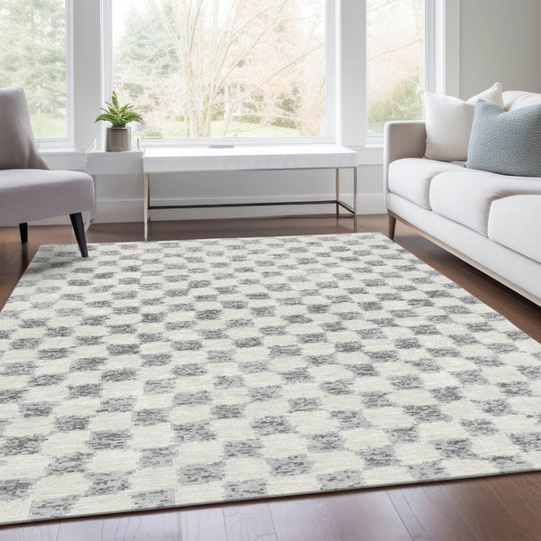HomeRoots 5' Gray and Ivory Geometric Area Rug - Stylish, Washable, Durable for Indoor and Outdoor Spaces 5' X 8' 627207
