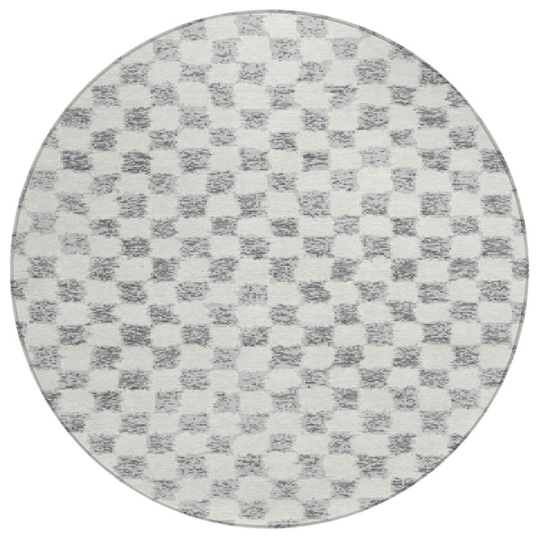 HomeRoots 5' Gray and Ivory Geometric Area Rug - Stylish, Washable, Durable for Indoor and Outdoor Spaces 8' Round 627208