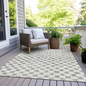 HomeRoots 5' Gray and Ivory Geometric Area Rug - Stylish, Washable, Durable for Indoor and Outdoor Spaces 9' X 12' 627210