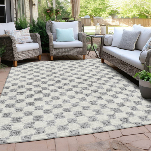 HomeRoots 5' Gray and Ivory Geometric Area Rug - Stylish, Washable, Durable for Indoor and Outdoor Spaces 10' X 14' 627211