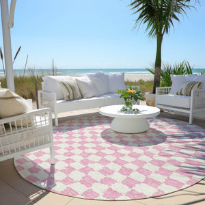 HomeRoots 5' Pink and Ivory Geometric Area Rug - Washable, Durable for Indoor & Outdoor Use, Stylish Design 8' Round 627226
