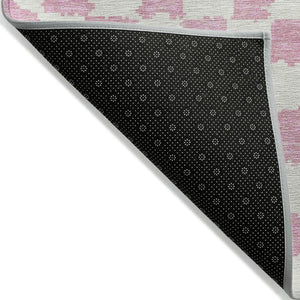 HomeRoots 5' Pink and Ivory Geometric Area Rug - Washable, Durable for Indoor & Outdoor Use, Stylish Design 8' Round 627226