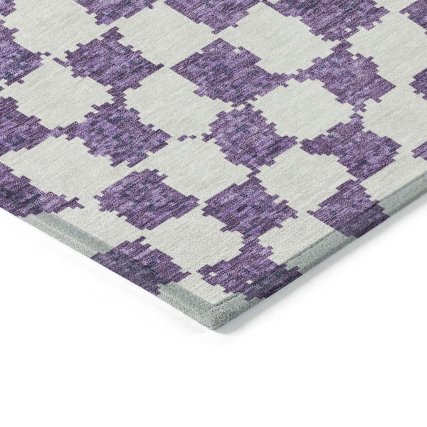 HomeRoots 5' Vibrant Purple and Ivory Geometric Washable Area Rug for Stylish Indoor and Outdoor Spaces 8' Round 627232