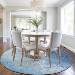 HomeRoots 5' Denim Blue and Ivory Damask Area Rug – Elegant, Washable Indoor/Outdoor Design for Versatile Use 8' Round 627250