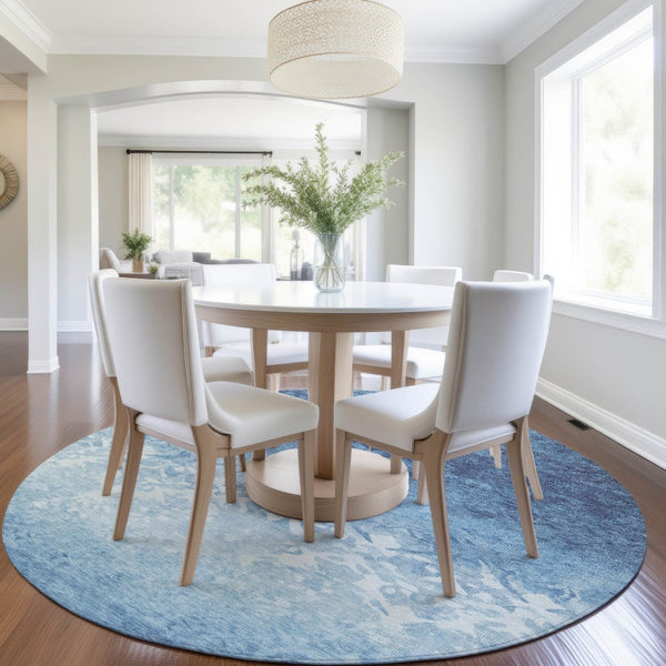 HomeRoots 5' Denim Blue and Ivory Damask Area Rug – Elegant, Washable Indoor/Outdoor Design for Versatile Use 8' Round 627250