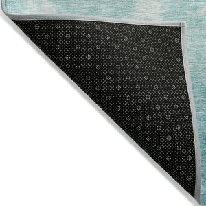 HomeRoots 5' Stylish Teal Blue and Ivory Damask Area Rug - Durable, Washable, Indoor/Outdoor Design for All Spaces 8' Round 627268