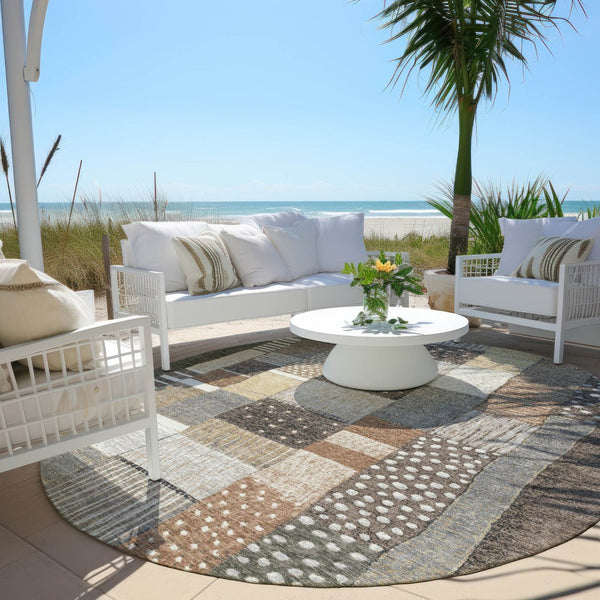 HomeRoots 5' Versatile Brown Ivory and Gray Geometric Area Rug - Durable, Washable Design for Indoor and Outdoor Use 8' Round 627280