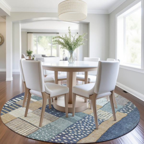 HomeRoots 5' Geometric Indoor Outdoor Area Rug in Navy, Beige, and Ivory – Stylish, Washable, and Durable! 8' Round 627286