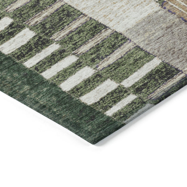 HomeRoots 5' Olive Green Beige Ivory Geometric Area Rug - Durable, Washable, Stylish for Indoor & Outdoor Use 8' Round 627292