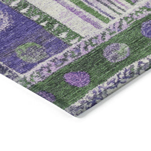 HomeRoots 5' Striped Washable Area Rug in Green and Purple for Indoor or Outdoor High-Traffic Spaces 8' Round 627352
