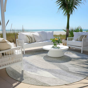 HomeRoots 5' Beige and Gray Abstract Area Rug - Stylish, Washable Indoor/Outdoor Design for High-Traffic Spaces 8' Round 627595