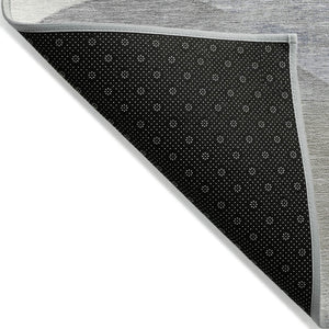 HomeRoots 5' Beige and Gray Abstract Area Rug - Stylish, Washable Indoor/Outdoor Design for High-Traffic Spaces 8' Round 627595